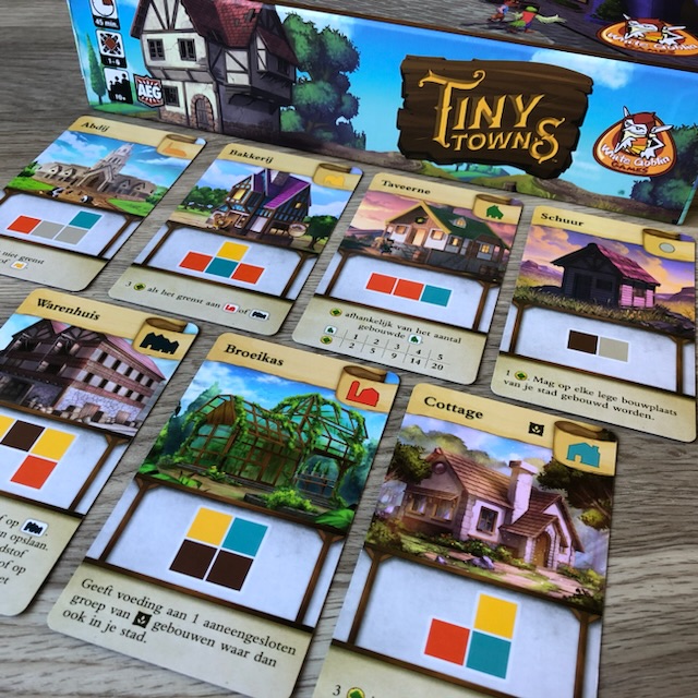 tiny-towns-bordspel