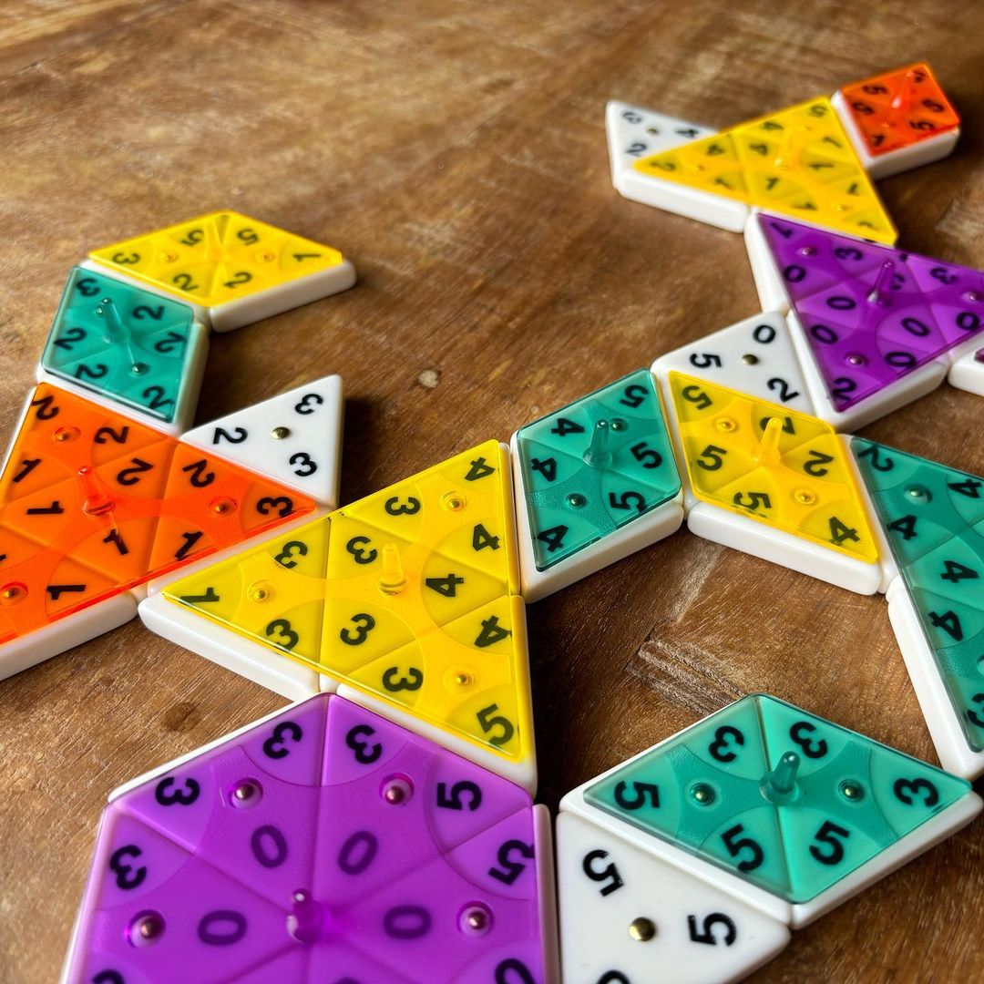 triominos conquest